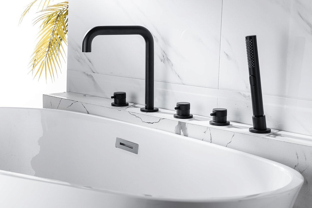 Смеситель на борт ванны Allen Brau Priority 5.31007-31, чёрный матовый