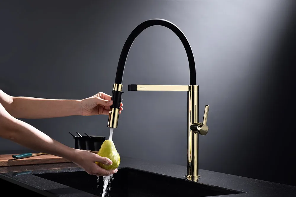 Смеситель для кухни Paulmark Leader Le214101-G, с гибким изливом, золото Sancos — официальный сайт