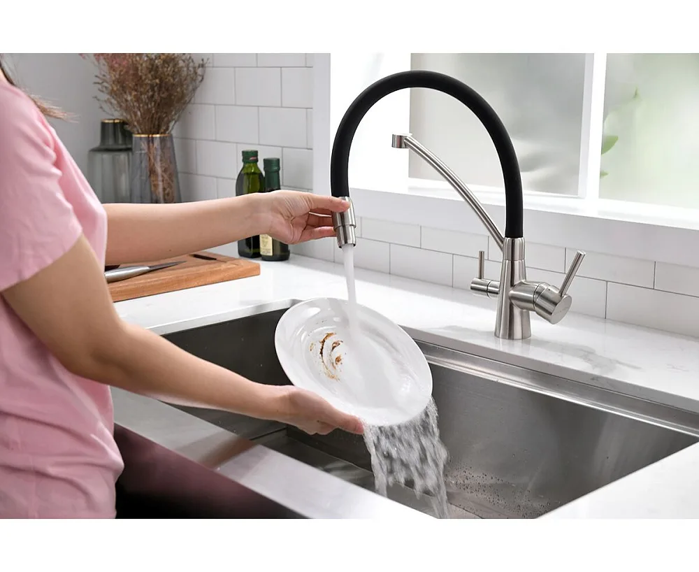 Смеситель для кухни Paulmark Siegen Si213111-BS, с гибким изливом, брашированная сталь Sancos — официальный сайт