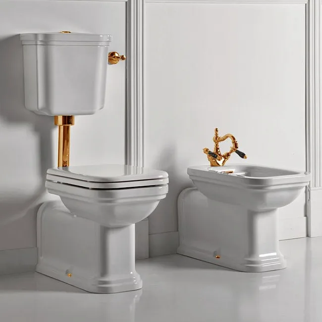 Крышка-сиденье Kerasan Waldorf 418701 белая, с микролифтом, петли золото Sancos — Оригинал