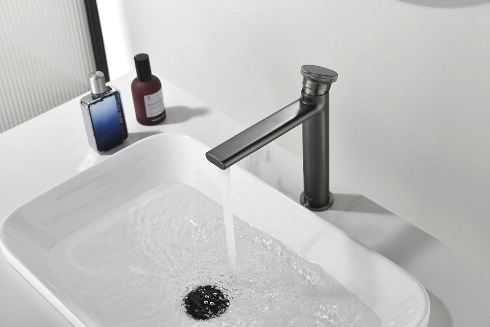 Смеситель для раковины Black&White Gravity 7307GM gun metal