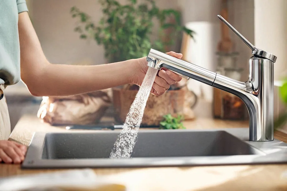 Смеситель для кухни Hansgrohe Zesis M33 74803000 механизм sBox lite, хром Sancos — официальный сайт