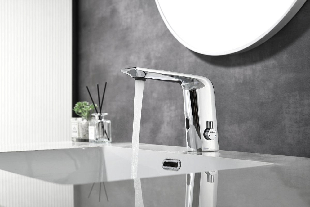 Смеситель для раковины Black&White Gravity 7101С сенсорный, chrome