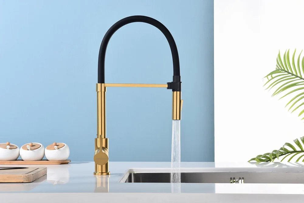 Смеситель для кухни Paulmark Halt Ha214021-BG брашированное золото, с гибким изливом Sancos — официальный сайт