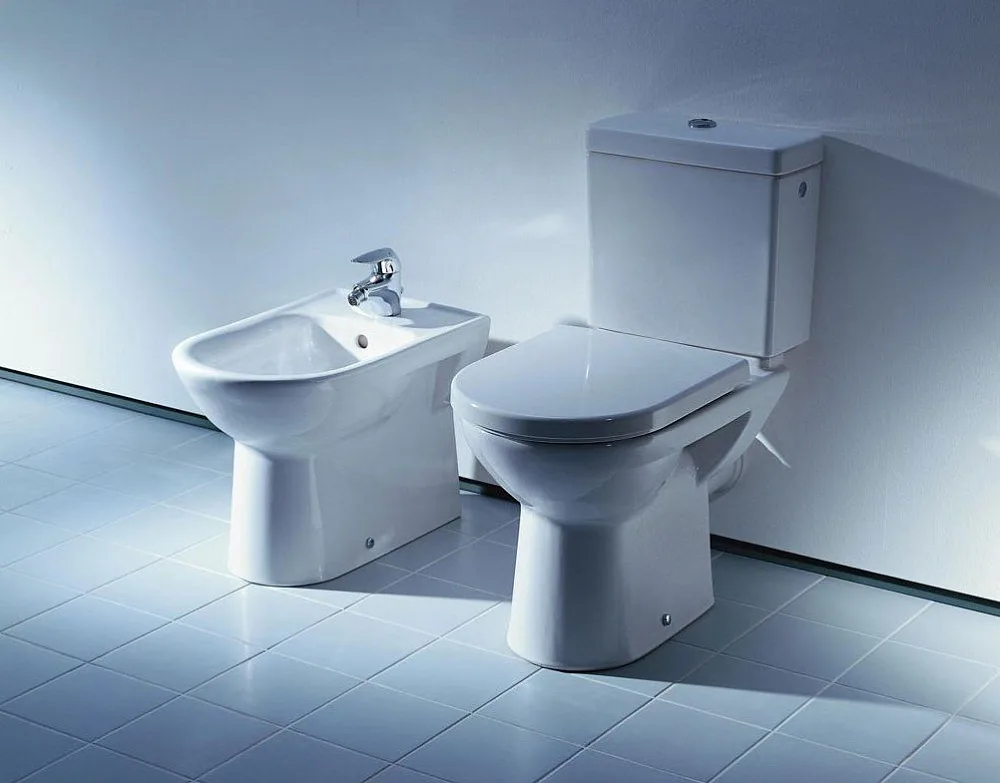Унитаз-компакт напольный Laufen Pro 2495.6.000.000.1 Sancos — официальный сайт