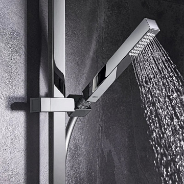 Душевая стойка Grohe Euphoria Cube 23147001