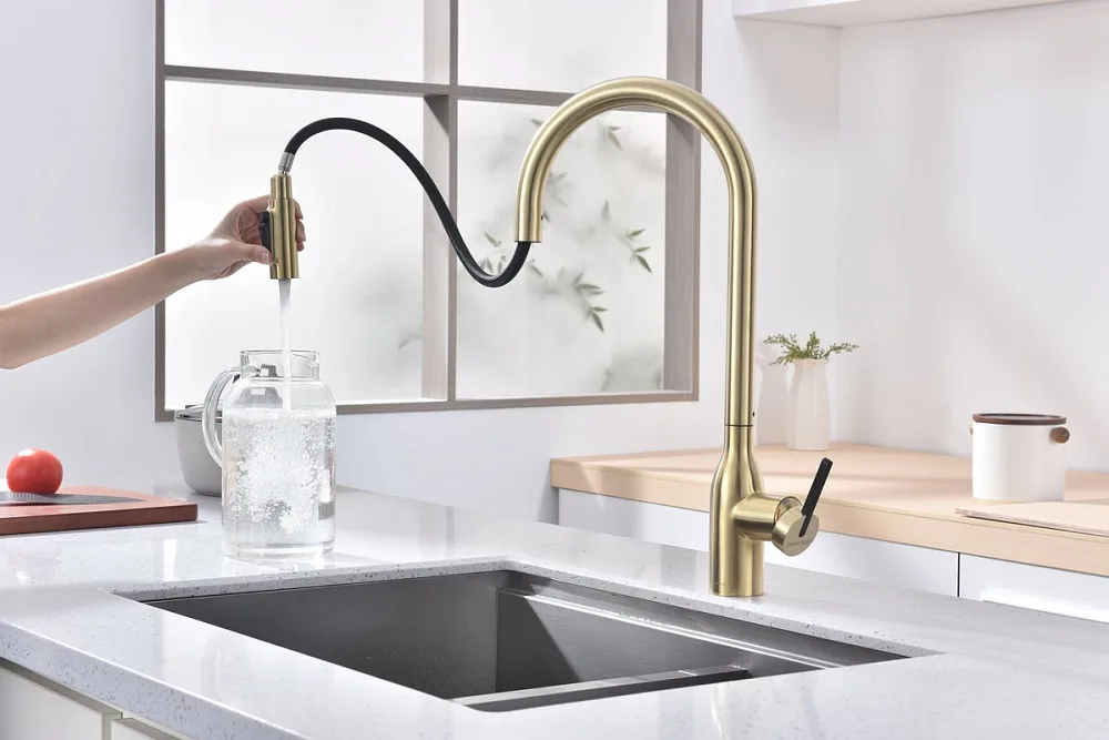 Смеситель для кухни Paulmark Universal Un213880-SBG светлое брашированное золото Sancos — официальный сайт