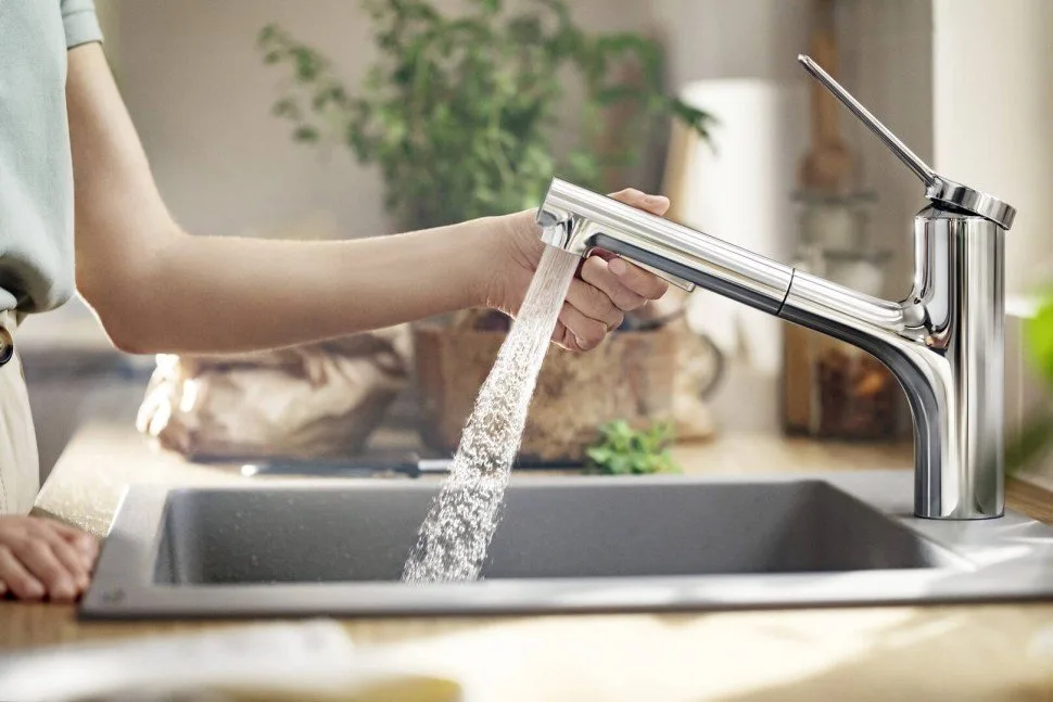 Смеситель для кухни Hansgrohe Zesis M33 74800000 хром Sancos — официальный сайт