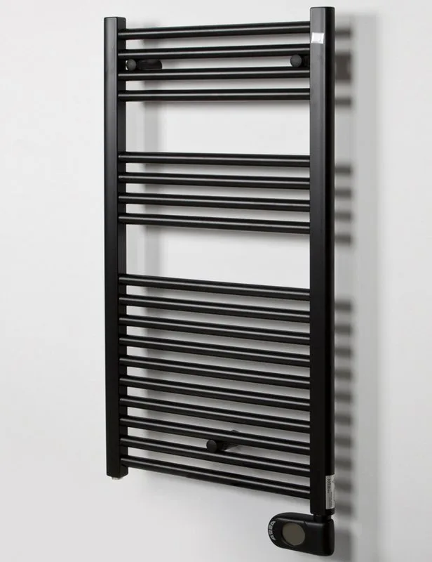 Полотенцесушитель электрический Zehnder Aura PBEBZ-090-050/MQ RAL 9005 matt 90x50 черный Sancos — официальный сайт