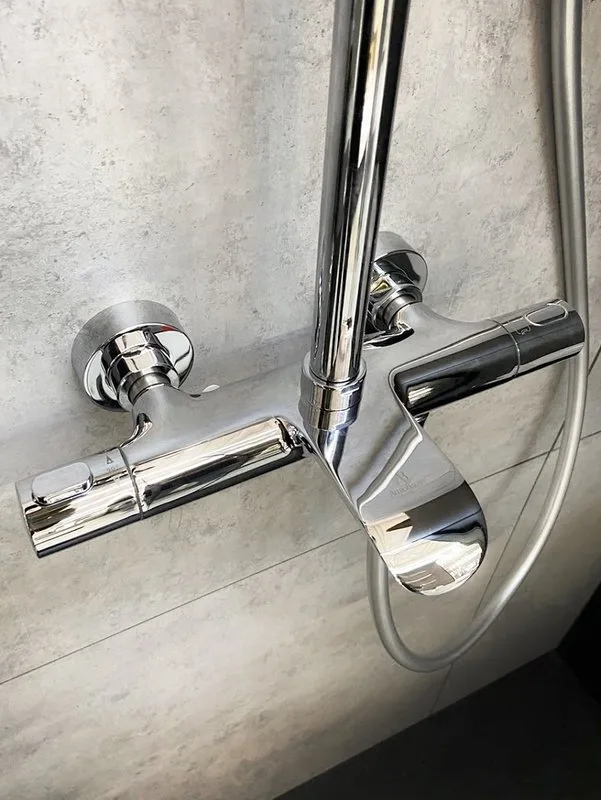 Душевая стойка AltroBagno Costanza 030412 Cr, хром Sancos — официальный сайт