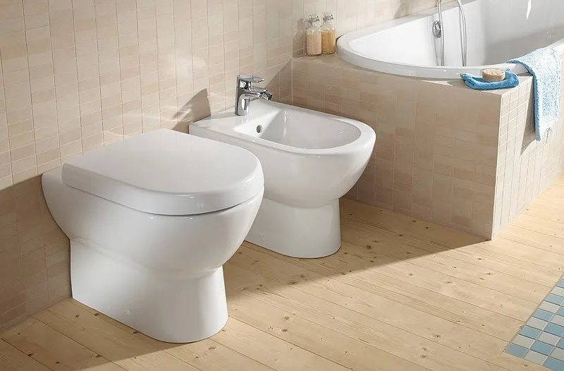 Крышка-сиденье Villeroy & Boch Subway 9M55 S101 с микролифтом, петли хром Sancos — официальный сайт