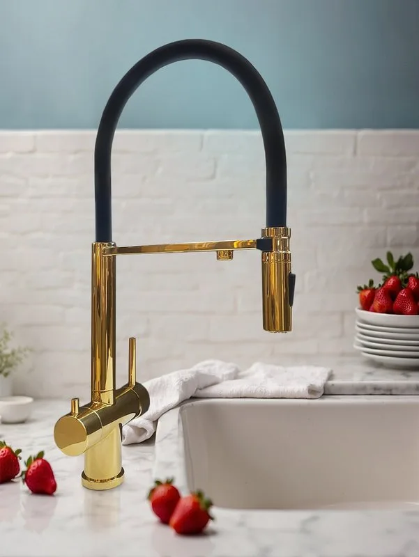 Смеситель для кухни AltroBagno Flusso 050205 Or с гибким изливом, золото Sancos — официальный сайт