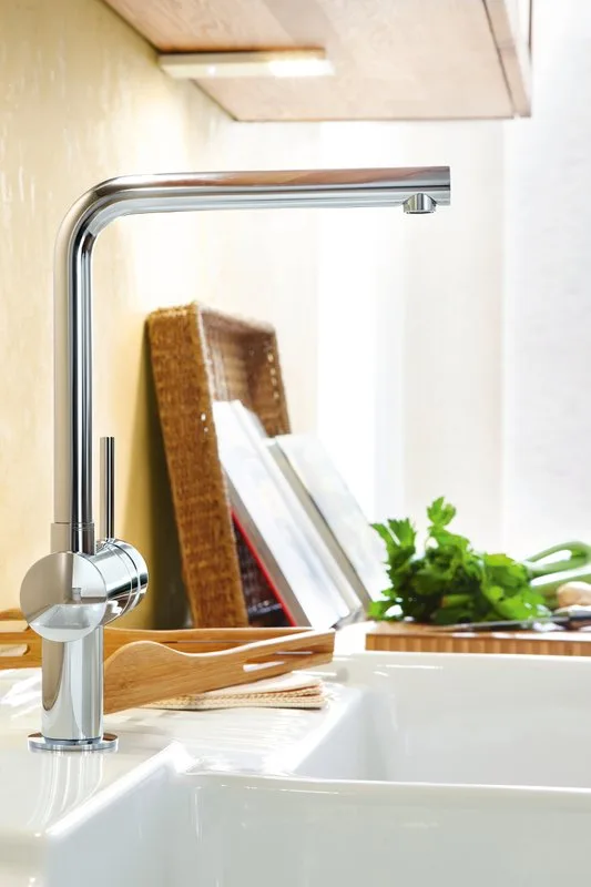 Смеситель для кухни Grohe Minta 31375000 Sancos — официальный сайт