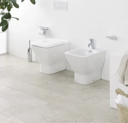 Крышка-сиденье Laufen Palace 8.9170.0.300.000.1 петли хром Sancos — официальный сайт
