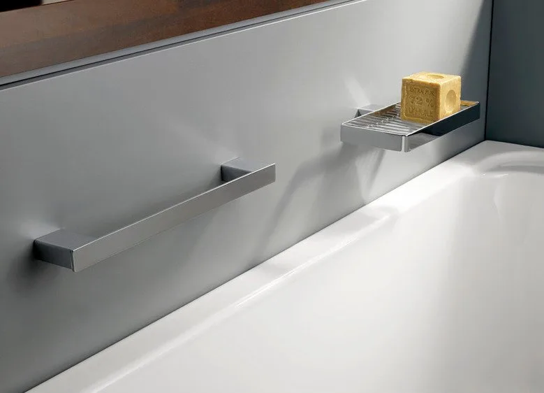 Полотенцедержатель Emco Loft 0560 001 60 Sancos — официальный сайт