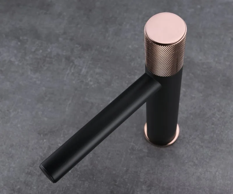 Смеситель для раковины Bronze de Luxe Avantgarde 2030MH черный, розовое золото Sancos — официальный сайт