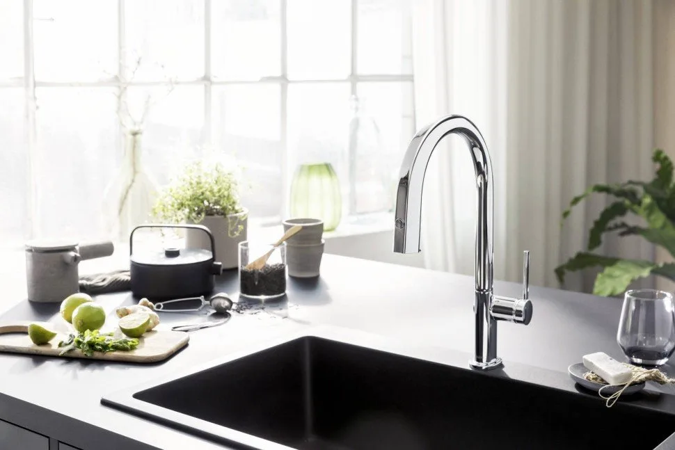 Смеситель для кухни Hansgrohe Aqittura M91 76803000 хром Sancos — официальный сайт