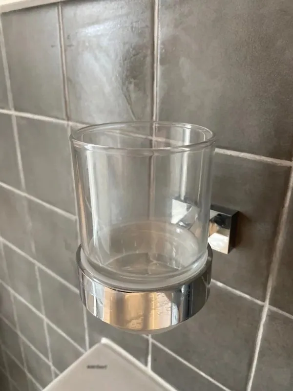 Стакан Grohe Essentials 40508 Sancos — официальный сайт