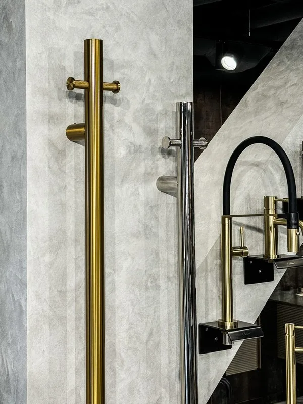 Полотенцесушитель электрический Boheme Uno 726-CR 150x12, chrome Sancos — официальный сайт