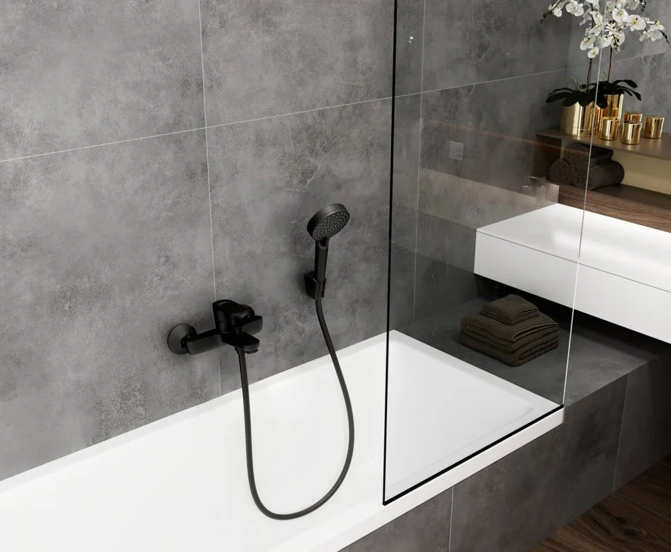 Смеситель для ванны с душем Hansgrohe Vernis Blend 71440670, черный Sancos — официальный сайт
