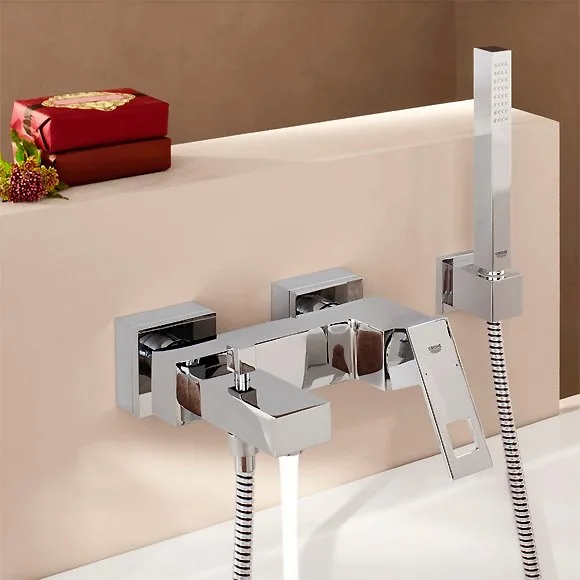 Смеситель для ванны с душем Grohe Eurocube 23140000 Sancos — официальный сайт
