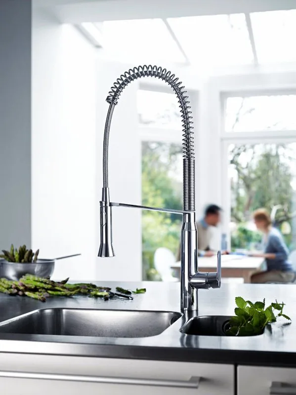 Смеситель для кухни Grohe K7 31379000 с гибким изливом Sancos — официальный сайт