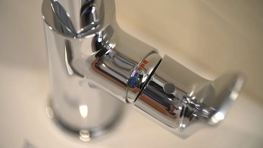 Смеситель для раковины Hansgrohe Metris 31087000 Sancos — официальный сайт