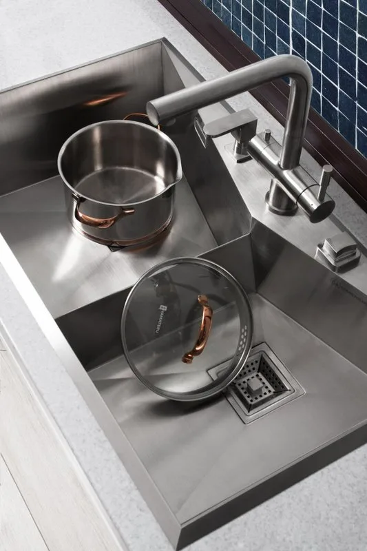 Смеситель для кухни Omoikiri Nagano BN 4011.8028 с фильтром Sancos — официальный сайт
