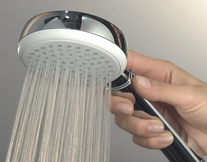 Душевая лейка Hansgrohe Crometta 100 1jet 26825400 белый, хром Sancos — официальный сайт
