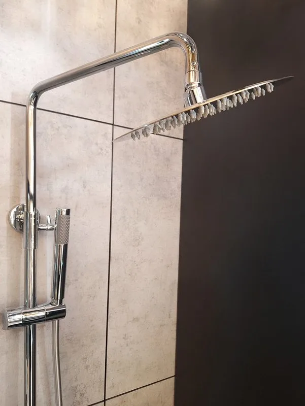 Душевая стойка AltroBagno Unione 030208 Cr, хром Sancos — официальный сайт
