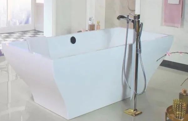 Напольный смеситель для ванны с душем Hansgrohe Metropol Classic 31445090, хром - золото Sancos — официальный сайт