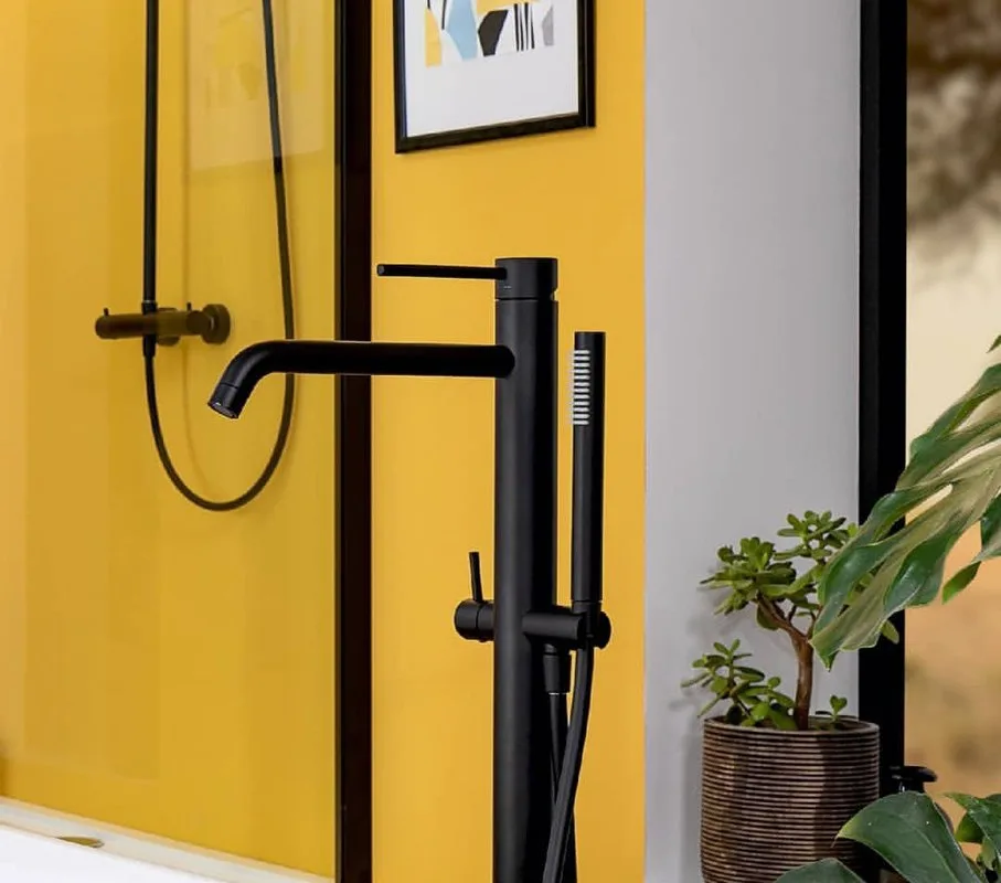 Напольный смеситель для ванны с душем Paffoni Light LIG032NO Sancos — официальный сайт