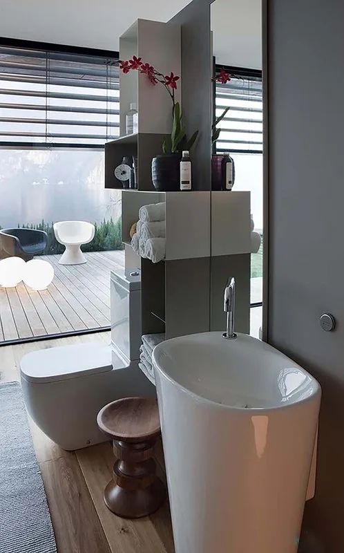Раковина Laufen Palomba 8.1180.4.000.104.1 напольная Sancos — официальный сайт