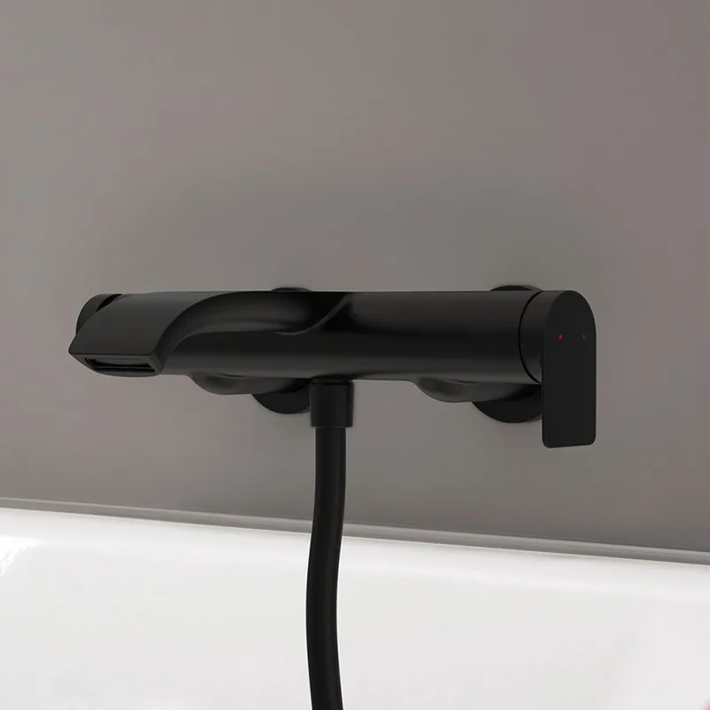Смеситель для ванны с душем Hansgrohe Vivenis 75420670, матовый черный Sancos — официальный сайт