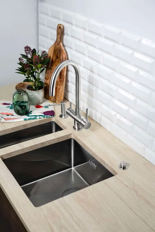Смеситель для кухни Omoikiri Akita нержавеющая сталь Sancos — официальный сайт
