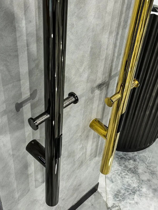 Полотенцесушитель электрический Boheme Uno 726-G 150x12, gold Sancos — официальный сайт