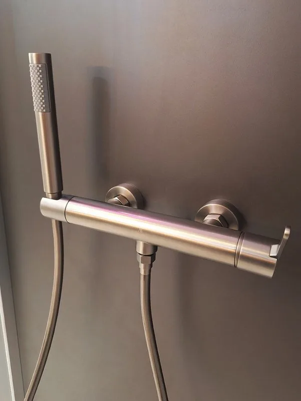 Смеситель для душа AltroBagno Unione 030604 GrMt оружейная сталь Sancos — официальный сайт