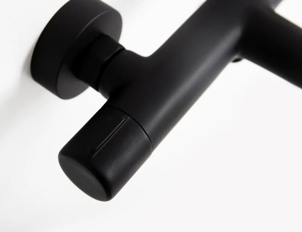 Смеситель для ванны с душем BelBagno Uno VASM NERO Sancos — официальный сайт