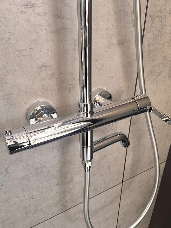 Душевая стойка AltroBagno Unione 030208 Cr, хром Sancos — официальный сайт