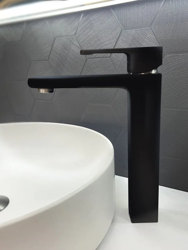 Смеситель для раковины AltroBagno Lamberto 010213 NeOp матовый черный Sancos — официальный сайт