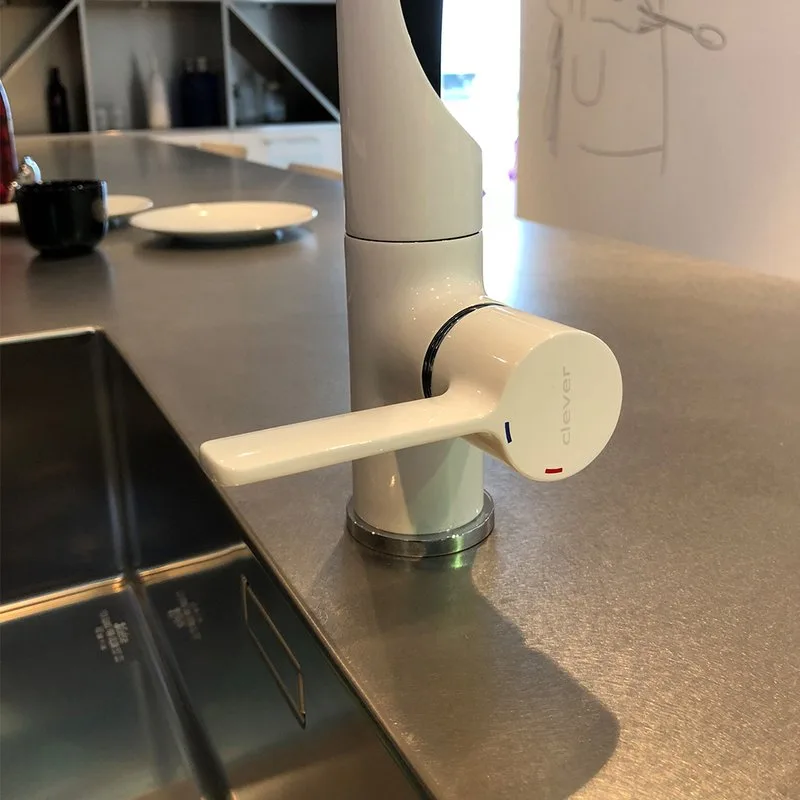 Смеситель для кухни Clever Chef 99733 белый, с гибким изливом Sancos — официальный сайт