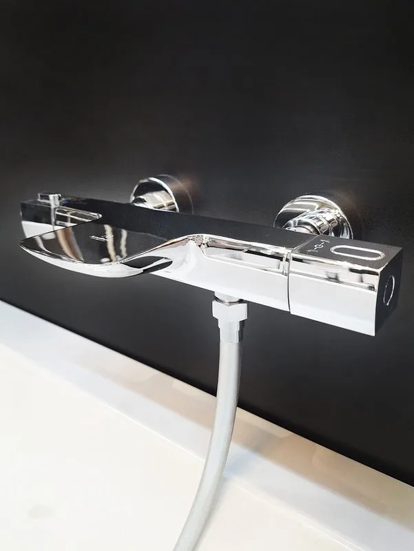Термостатический смеситель AltroBagno Aperto 020402 Cr, для ванны с душем, хром Sancos — официальный сайт