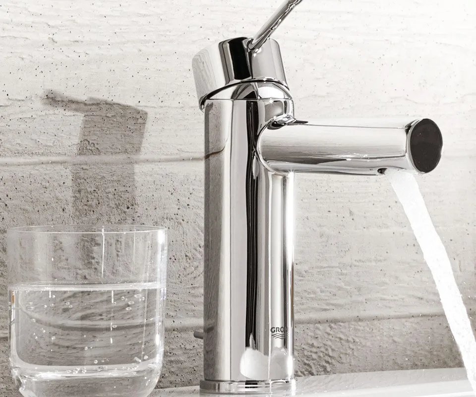Смеситель для раковины Grohe Essence New 32898001 Sancos — официальный сайт