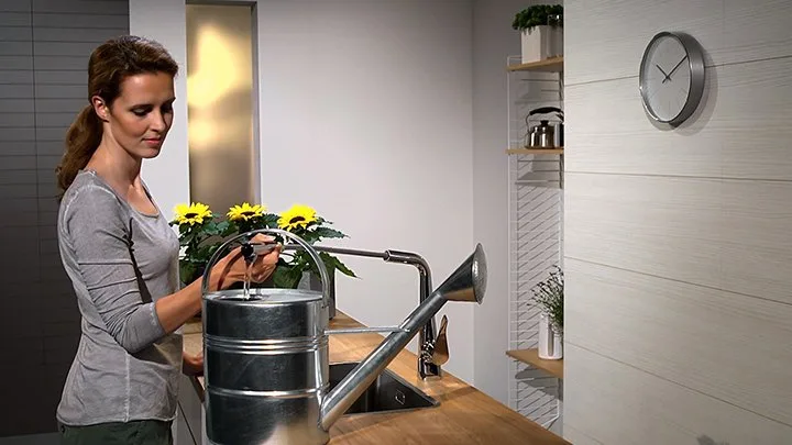 Смеситель для кухни Hansgrohe Metris 14821000 Sancos — официальный сайт