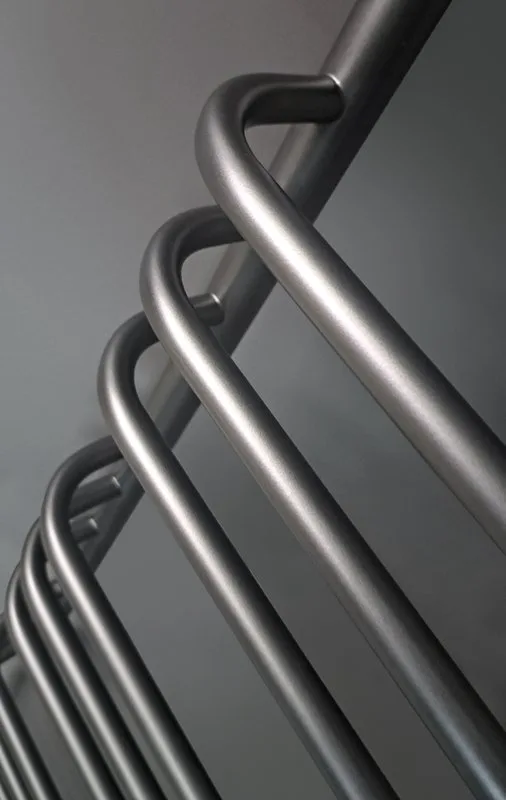 Полотенцесушитель водяной Indigo Brace LBCW100-50PGFM-б/п-60 с полкой, graphite metallic Sancos — официальный сайт