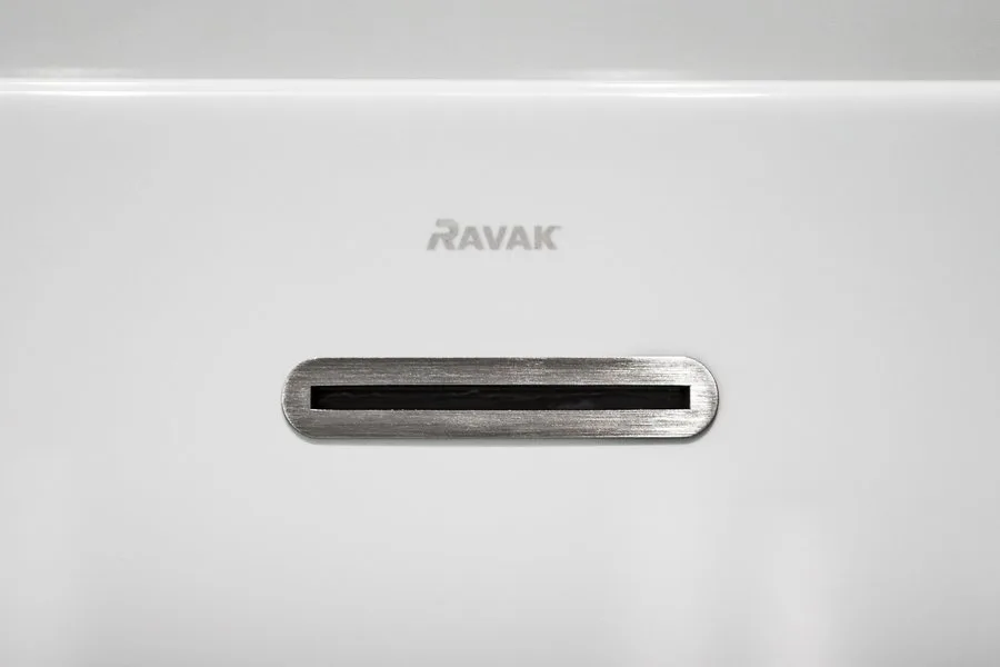 Акриловая ванна Ravak Freedom W XC00100024 165x80 см, пристенная, белая, овальная, с каркасом Sancos — официальный сайт