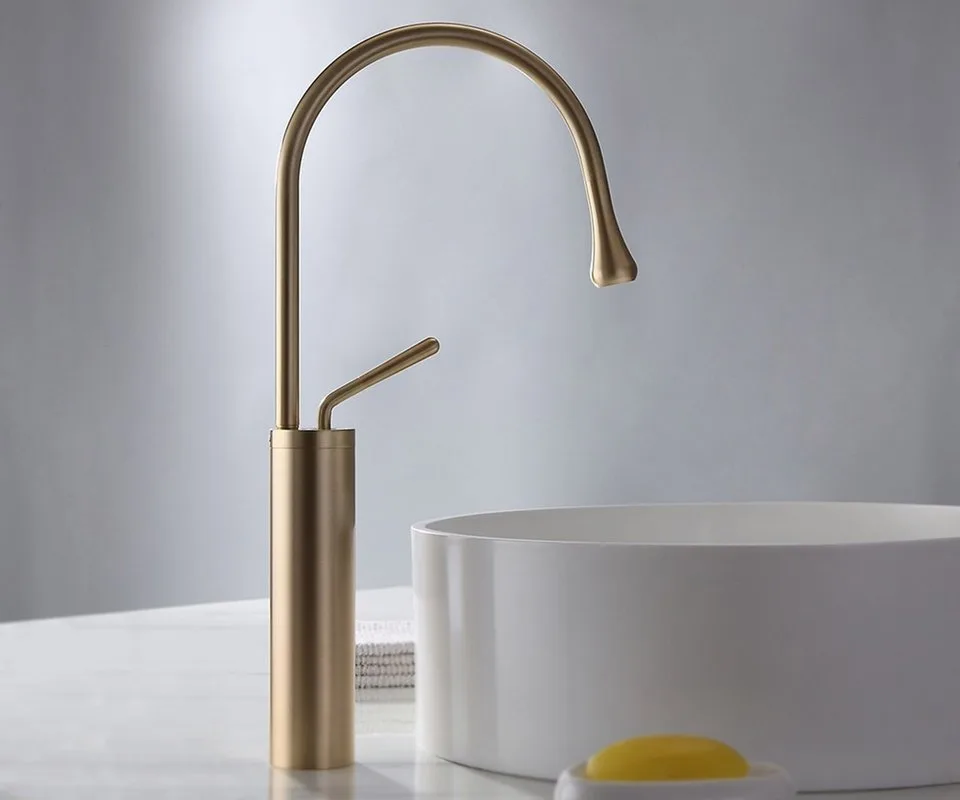 Смеситель для раковины Bronze de Luxe Scandi 9015BR золото Sancos — официальный сайт