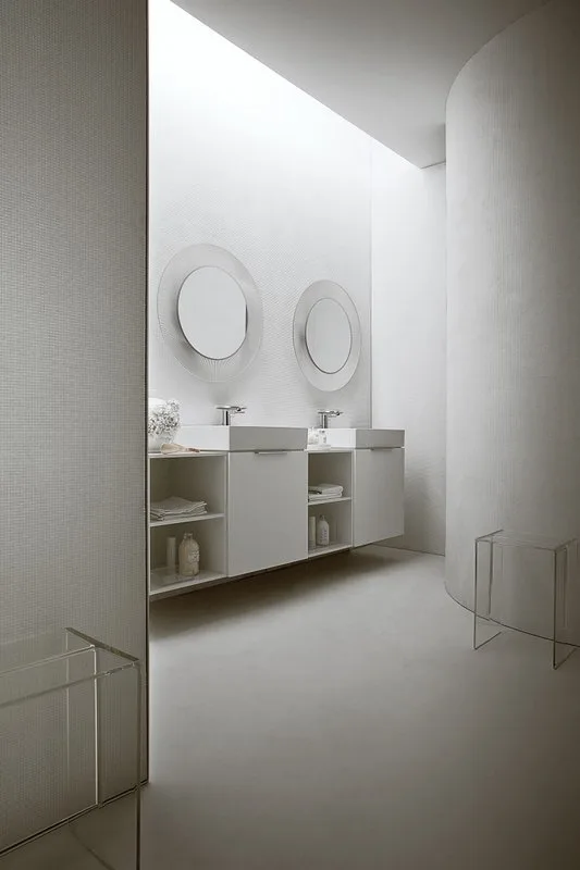 Зеркало круглое Laufen Kartell by Laufen 80 прозрачное, с подсветкой Sancos — официальный сайт