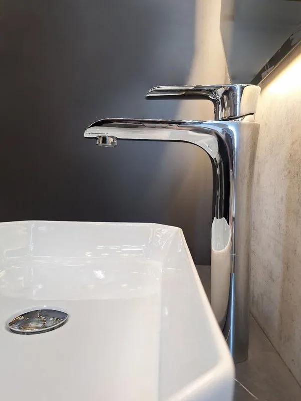 Смеситель для раковины AltroBagno Costanza 010218 Cr хром Sancos — официальный сайт