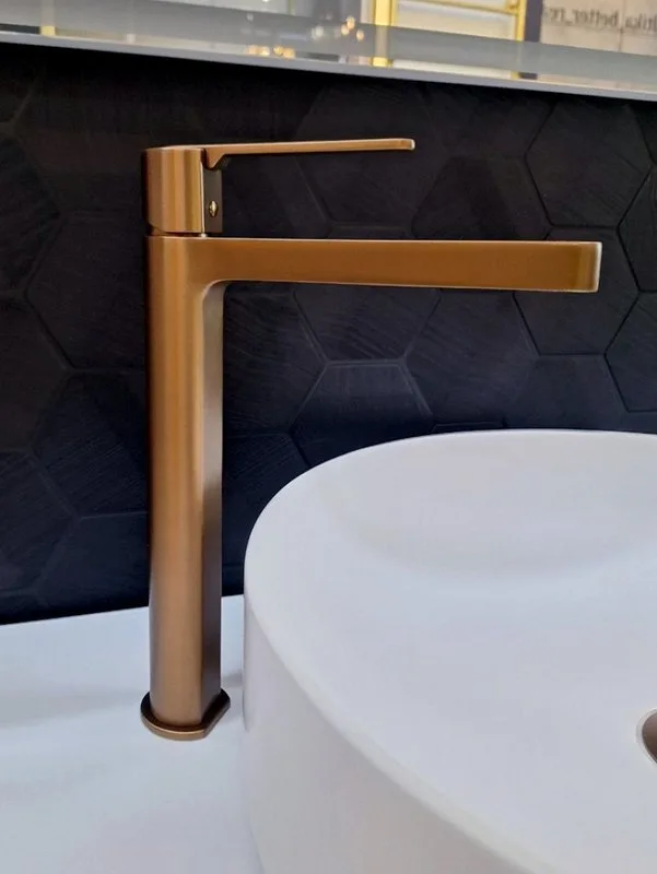 Смеситель для раковины AltroBagno Unione 010223 RaSp матовая медь Sancos — официальный сайт